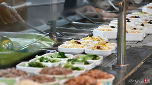 政府食堂走紅網絡 公共服務的轉型與民生溫度